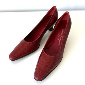 Salvatore Ferragamo Burgundy Red Croc Embossed Leather Heel Pumps Size 7.5 B